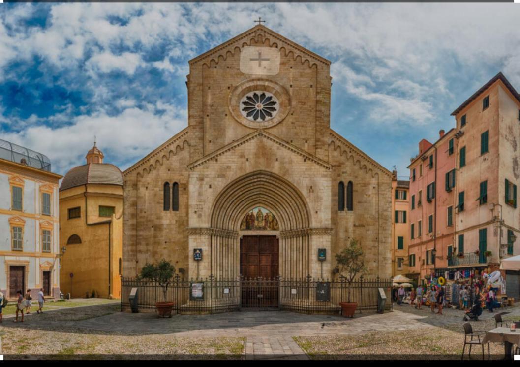 Ampio Appartamento Centrale San Remo Buitenkant foto